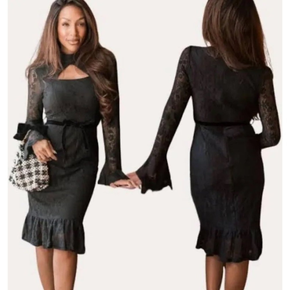 Ivy City Co Layton Dress Black Lace Cutout Bell Sleeve Midi NWT size XXS
